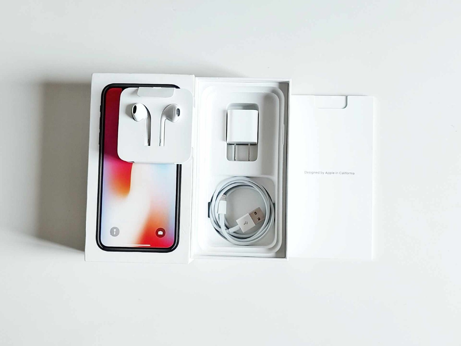 Apple iPhone X - 256 GB - Space Gray (Unlocked) - Image 7