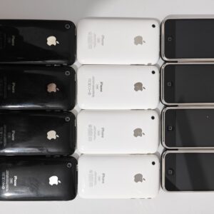 wholesale Original Unlocked Apple iPhone 3G 3GS 8/16/32GB usedphone Grade B Storage 32GB Model Number 3GS colors white
