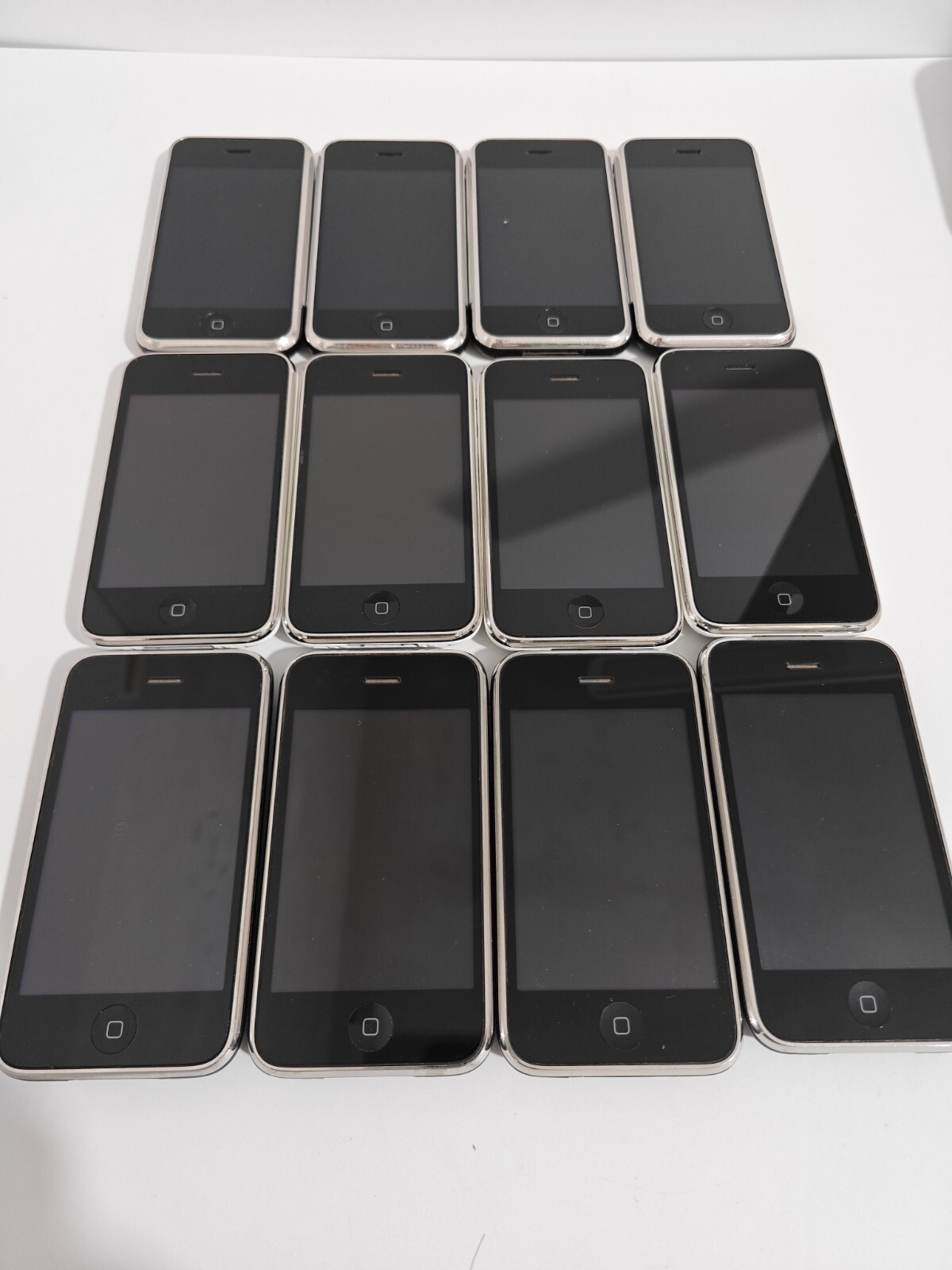 wholesale Original Unlocked Apple iPhone 3G 3GS 8/16/32GB usedphone Grade B Storage 32GB Model Number 3GS colors white - Image 13