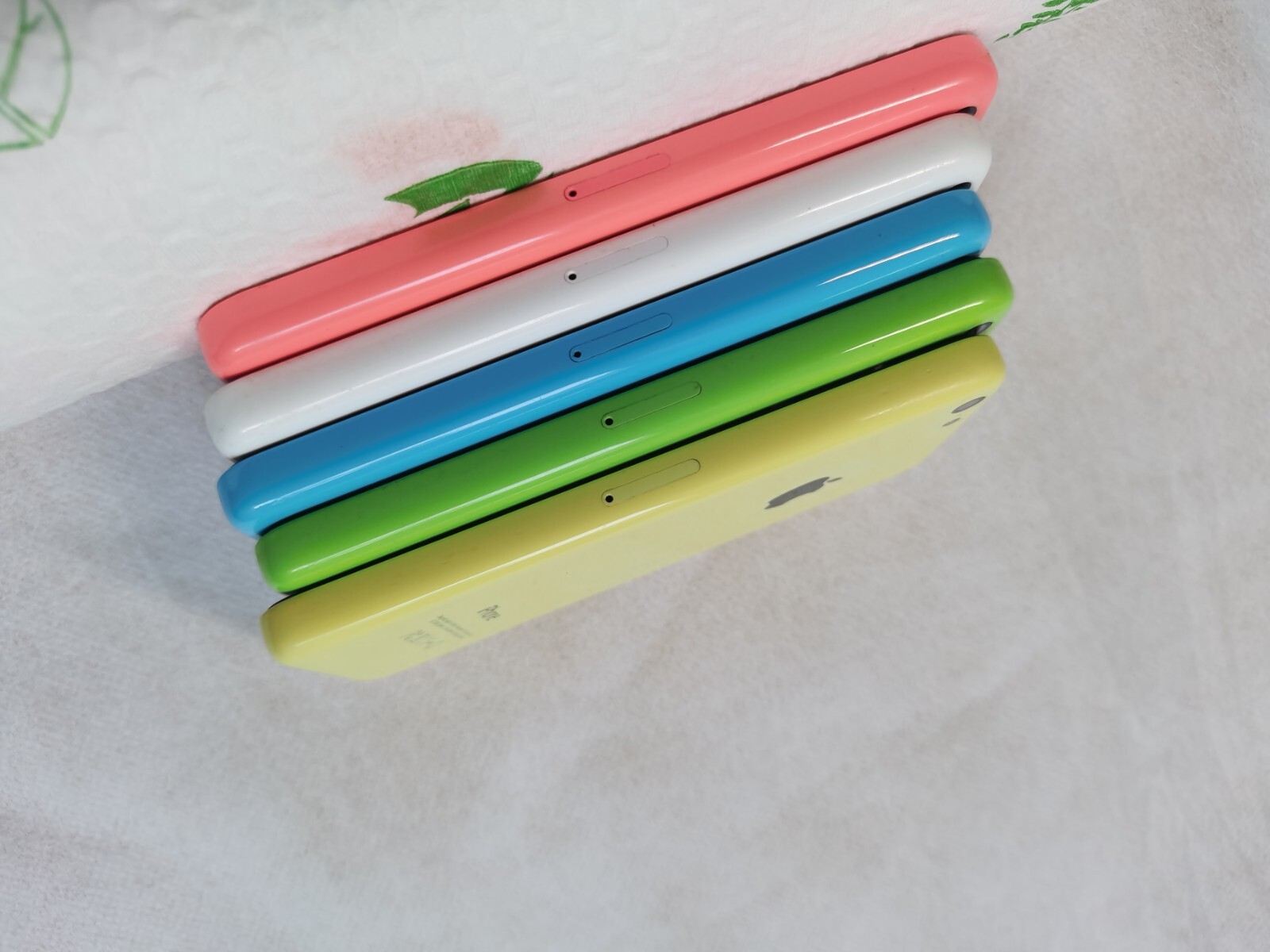 Tested work 100% Apple iPhone 5c - 8/16/32GB - random color Color Green Storage Capacity 8 GB - Image 7