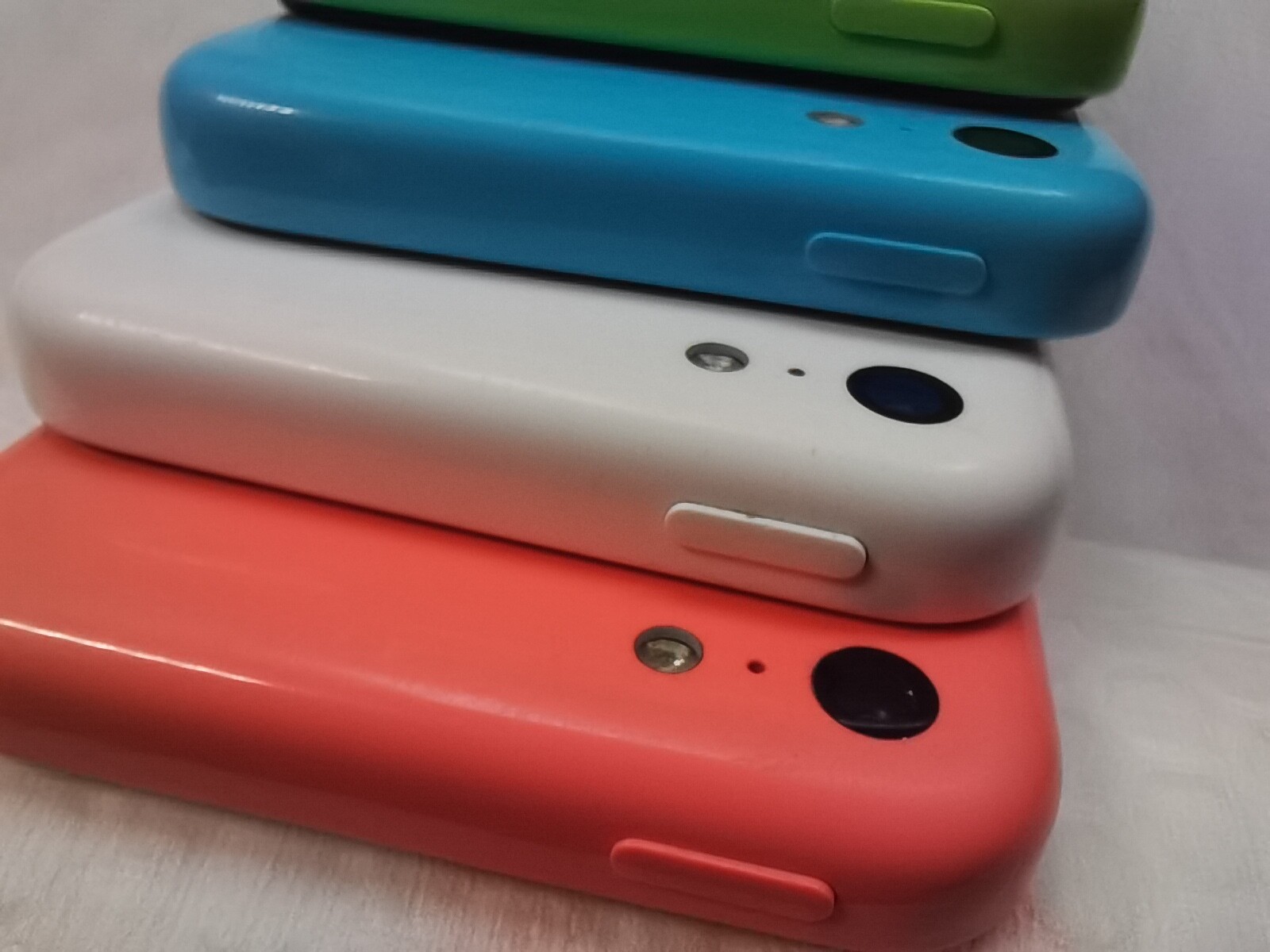 Tested work 100% Apple iPhone 5c - 8/16/32GB - random color Color Green Storage Capacity 8 GB - Image 9