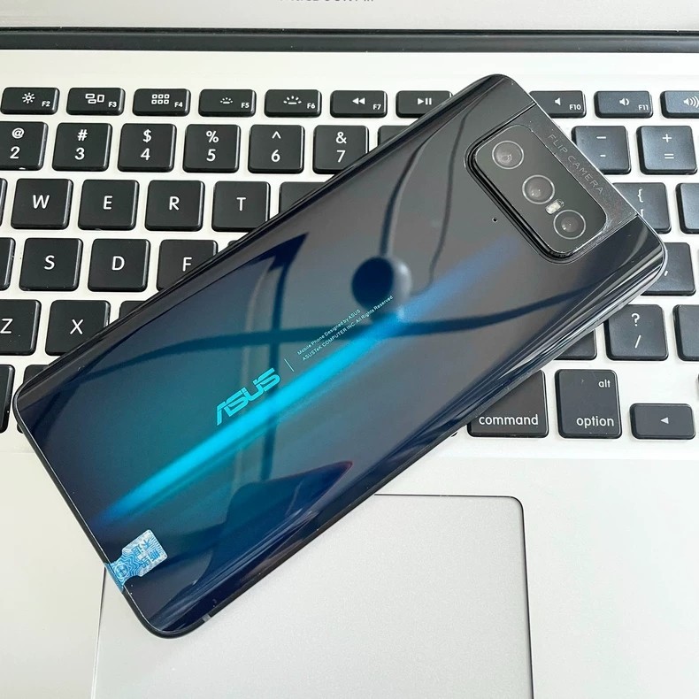Asus Zenfone 7 6.67' Qualcomm Snapdragon 865 5G 128GB 8GB Google unlocked Global colors Black