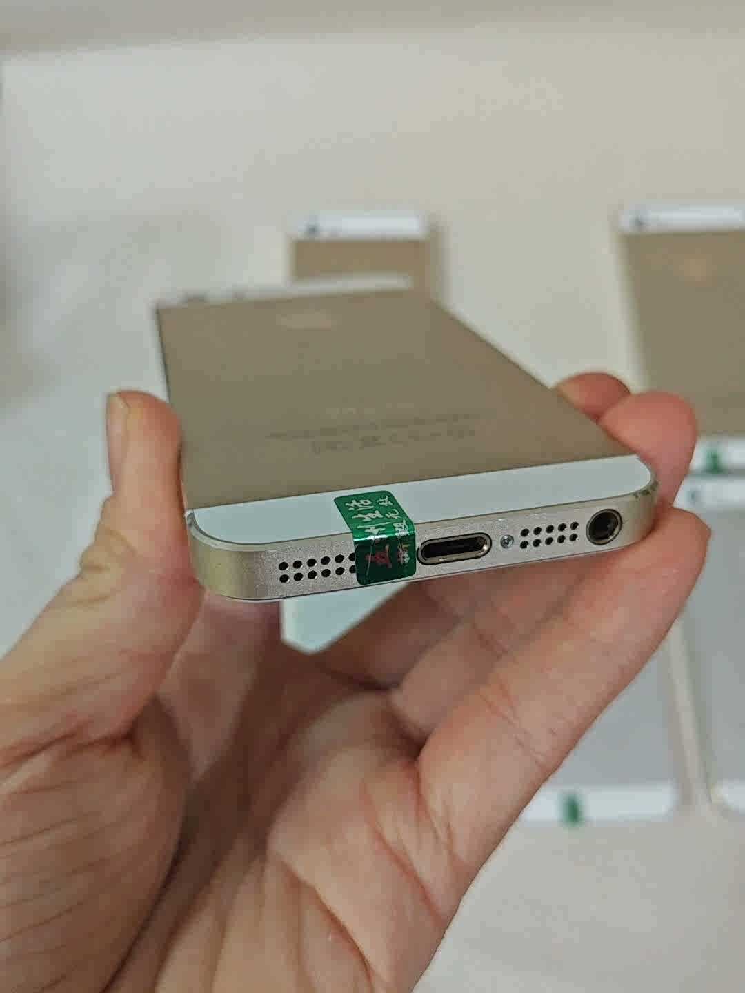 📱 Original Unlocked Apple iPhone 5S 16GB IOS12 4G Grade A used smartphone📱 Storage Capacity 32GB Color Space Gray - Image 9