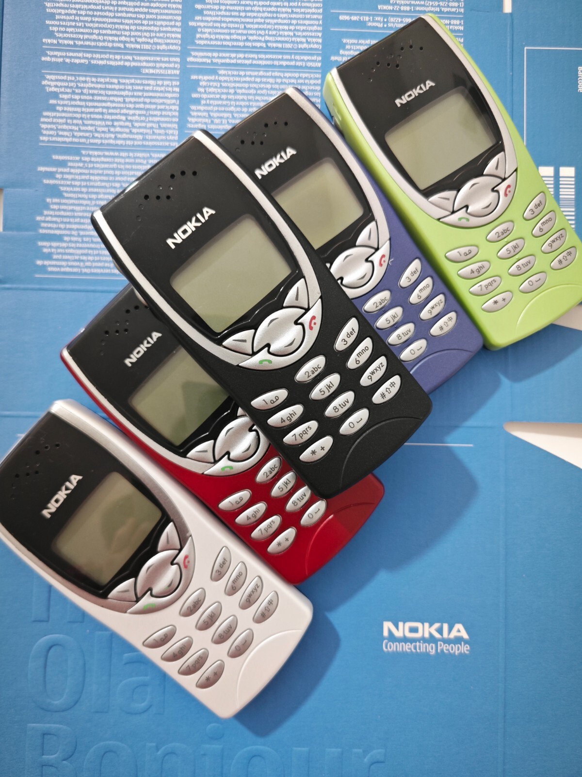 Nokia 8210 2G