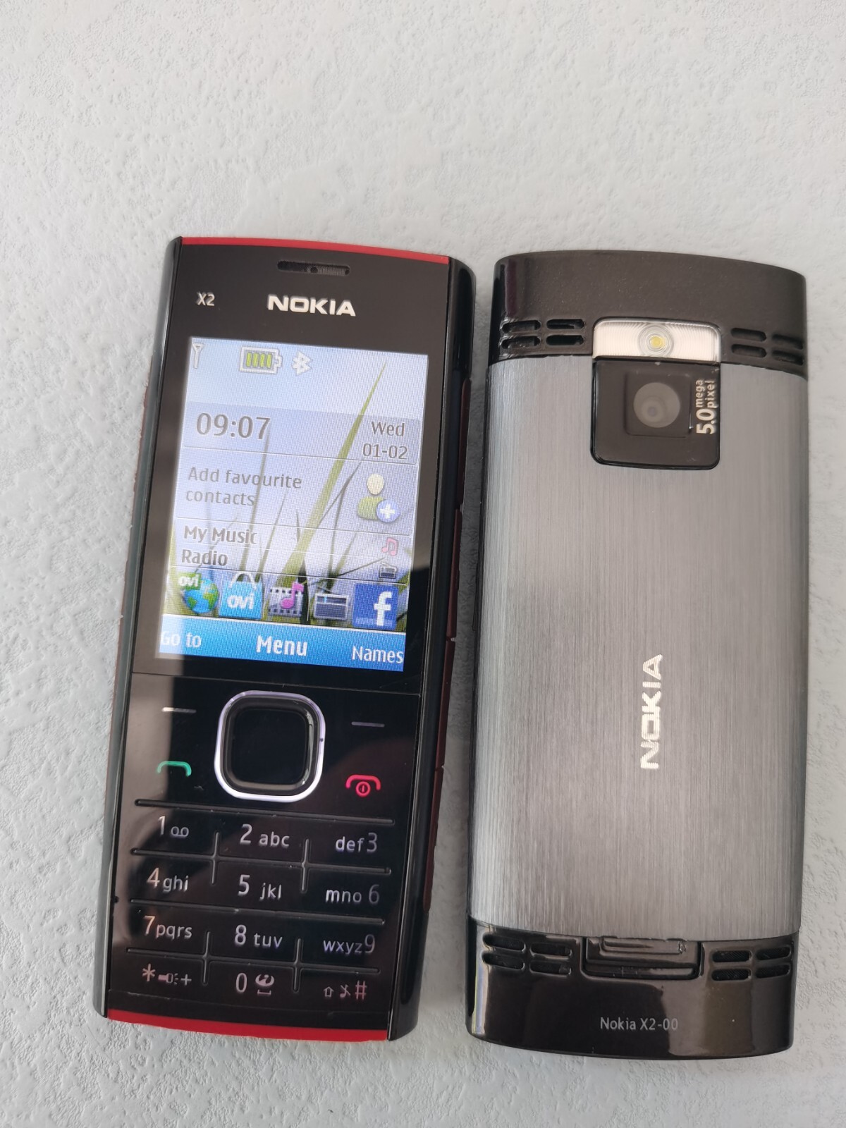 Nokia X2-00 Cell Phone Black Red (Unlocked) Classic Button Mobile Phone