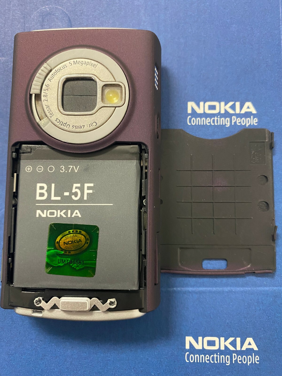 Nokia N Series N95 - Silver (Unlocked) 3G GSM WCDMA Wifi 5MP Smartphone - Image 10