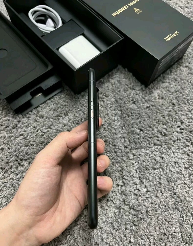 HUAWEI Mate 60 Pro 5G 6.82in 50MP 12+1TB Kirin 9000S HarmonyOS Google play Storage 1TB 12GB RAM - Image 8