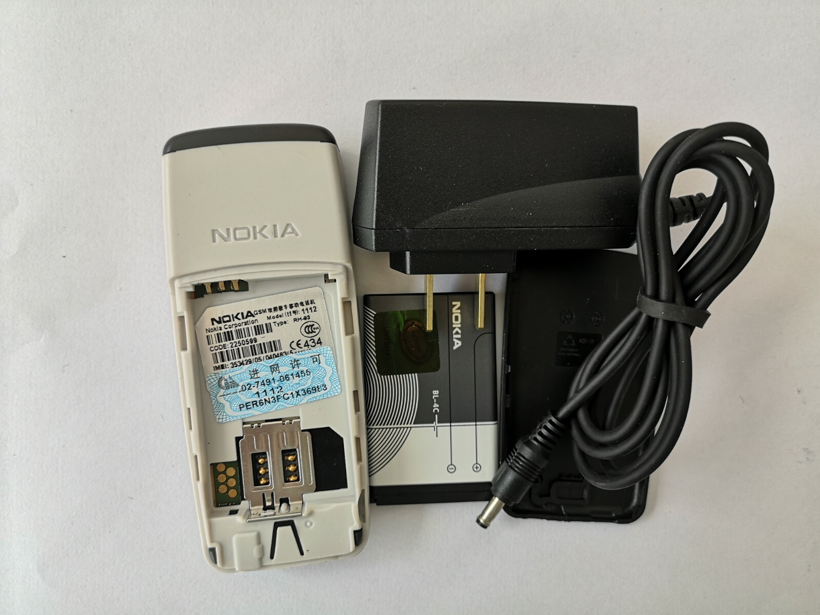 Nokia 1110 1110i GSM 900/1800 Original Mobilephone Cell phone - Image 3