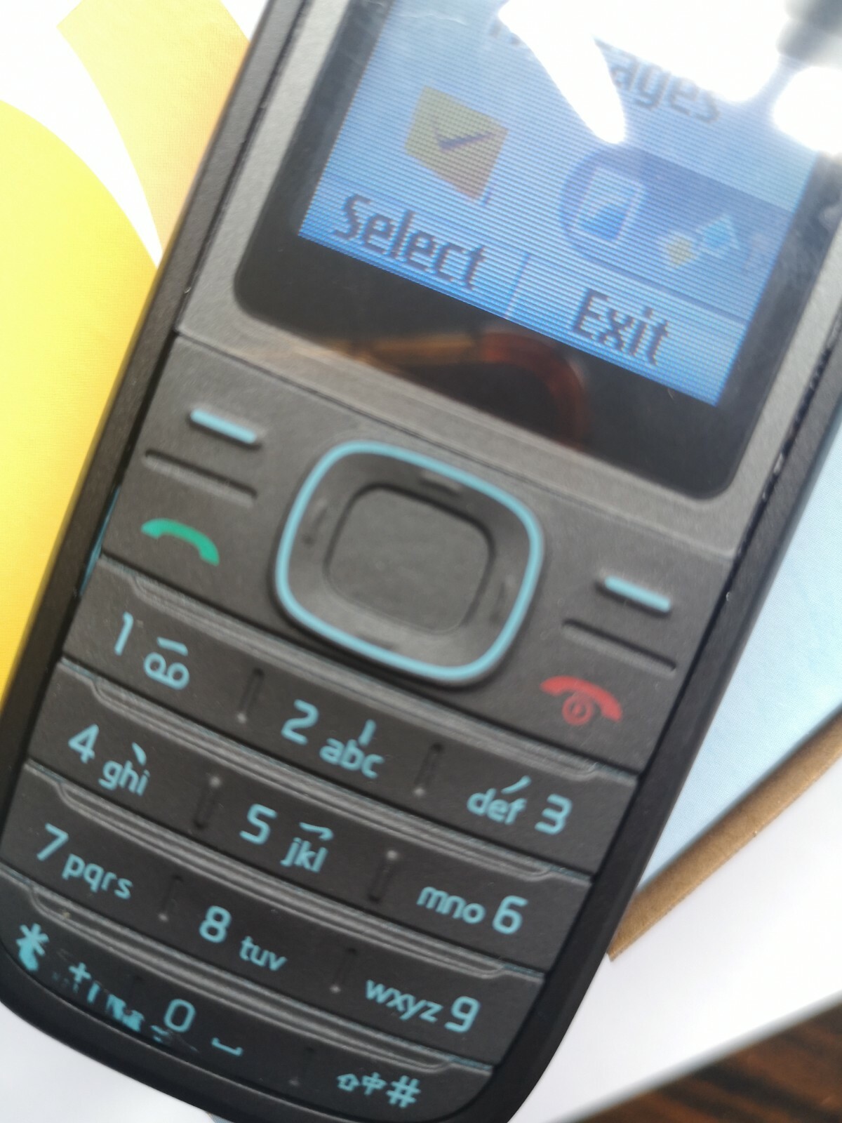 Nokia 1208 unlocked gsm 900/1800 mobile phone Russian Hebrew Arabic keyboard Bundle Description 1 battery - Image 2